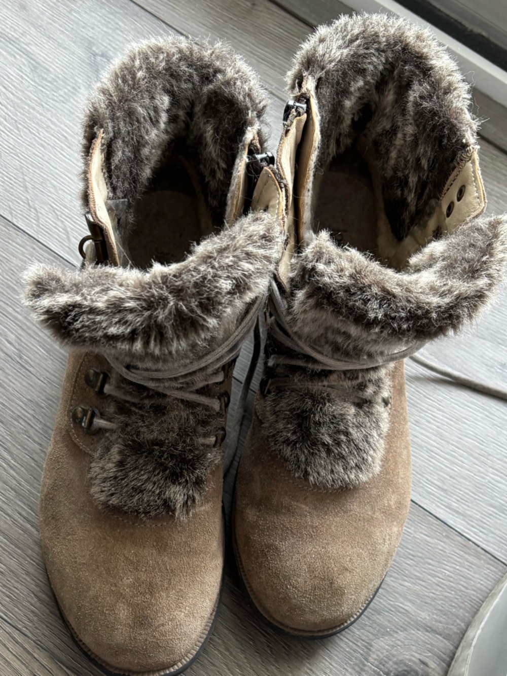 Girls' Tan Faux-Fur Lined Winter Boots